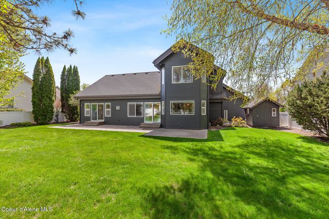 11544 N Cattle Dr, Hayden, ID 83835