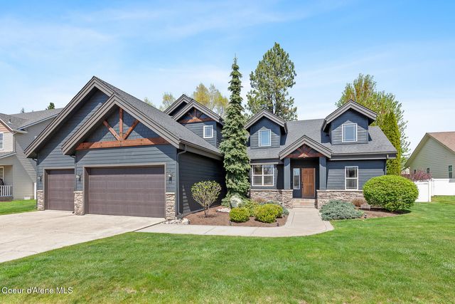 11544 N Cattle Dr, Hayden, ID 83835
