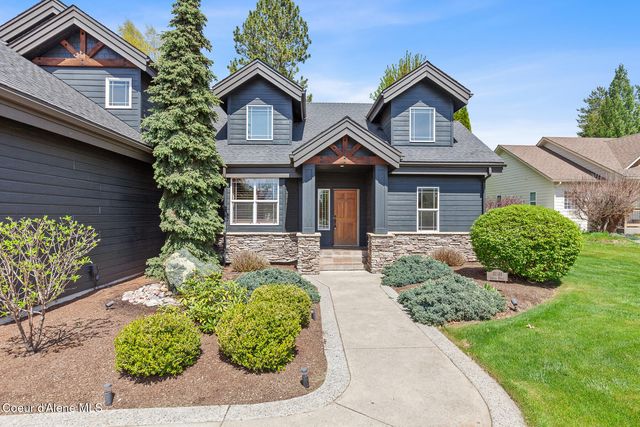 11544 N Cattle Dr, Hayden, ID 83835