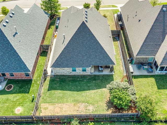 16309 Monarch Field Road, Edmond, OK 73013