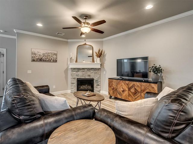 16309 Monarch Field Road, Edmond, OK 73013