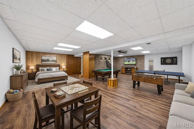 649 Suntide Drive, St Louis, MO 63125