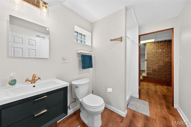 649 Suntide Drive, St Louis, MO 63125