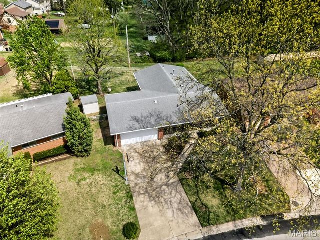 649 Suntide Drive, St Louis, MO 63125