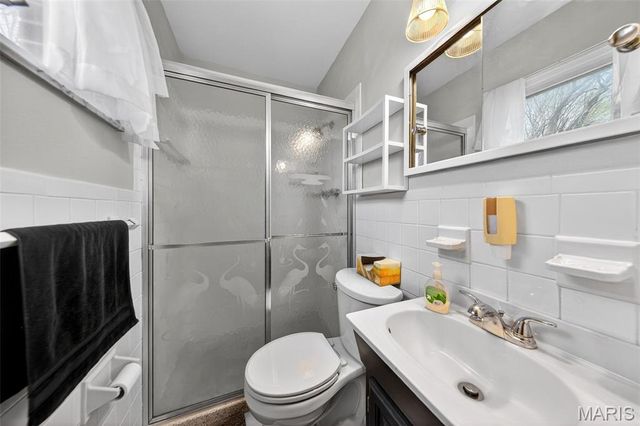 649 Suntide Drive, St Louis, MO 63125