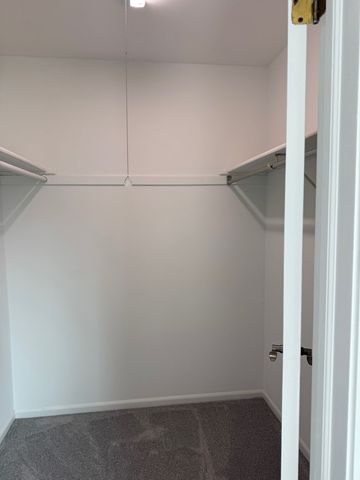 1260 Briarwood Lane 58, Libertyville, IL 60048