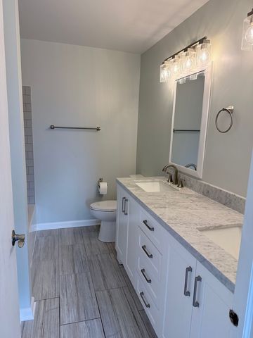 1260 Briarwood Lane 58, Libertyville, IL 60048