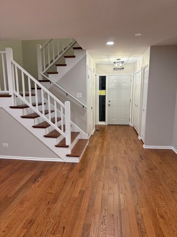 1260 Briarwood Lane 58, Libertyville, IL 60048