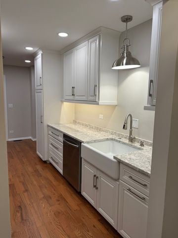 1260 Briarwood Lane 58, Libertyville, IL 60048