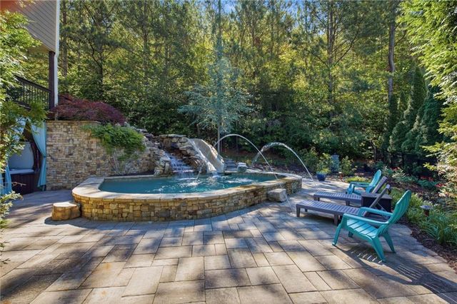 4305 Ashworth Dr, Cumming, GA 30040