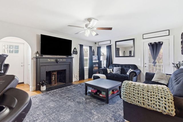 32 S Hwy 1651, Whitley City, KY 42653