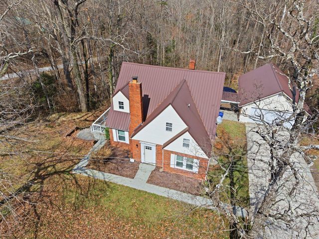 32 S Hwy 1651, Whitley City, KY 42653