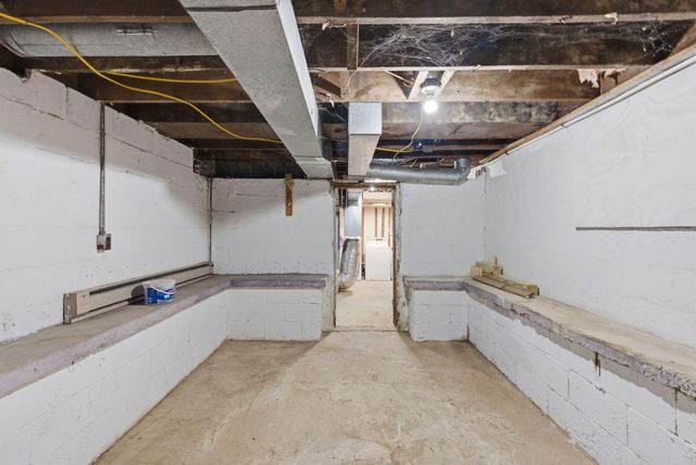 32 S Hwy 1651, Whitley City, KY 42653