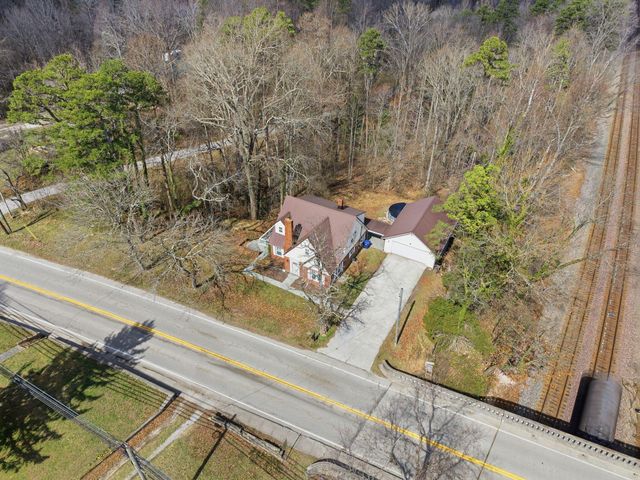 32 S Hwy 1651, Whitley City, KY 42653