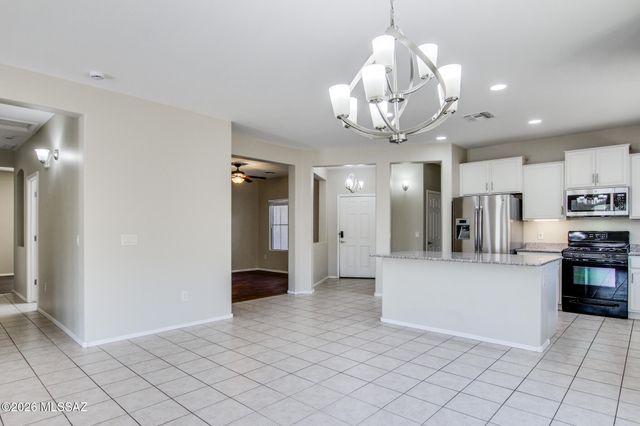 8803 W Saguaro Moon Road, Marana, AZ 85653