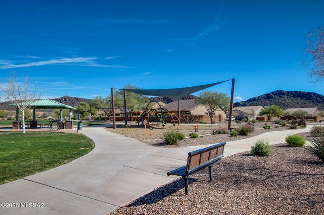 8803 W Saguaro Moon Road, Marana, AZ 85653