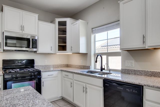 8803 W Saguaro Moon Road, Marana, AZ 85653