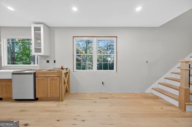 4460 Suwanee Dam Road, Suwanee, GA 30024