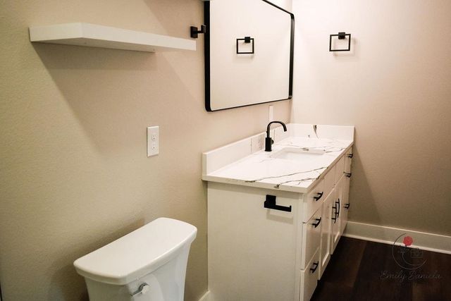 1904 Spring St, Marshall, TX 75672