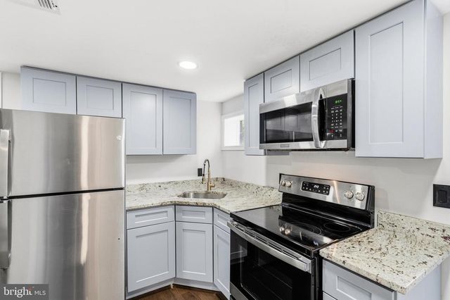 9529 TEMPLE HILL RD, Clinton, MD 20735