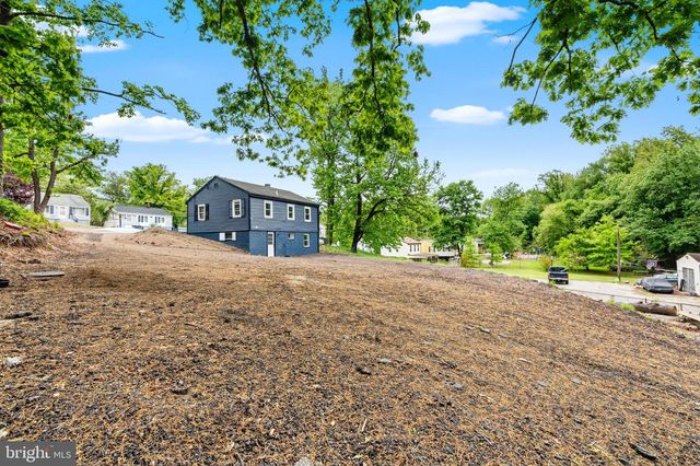 9529 TEMPLE HILL RD, Clinton, MD 20735
