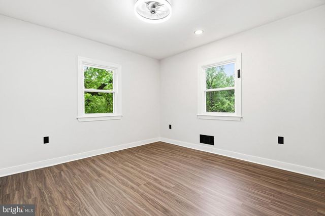 9529 TEMPLE HILL RD, Clinton, MD 20735