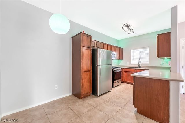 2291 West Horizon Ridge Parkway 6136, Henderson, NV 89052
