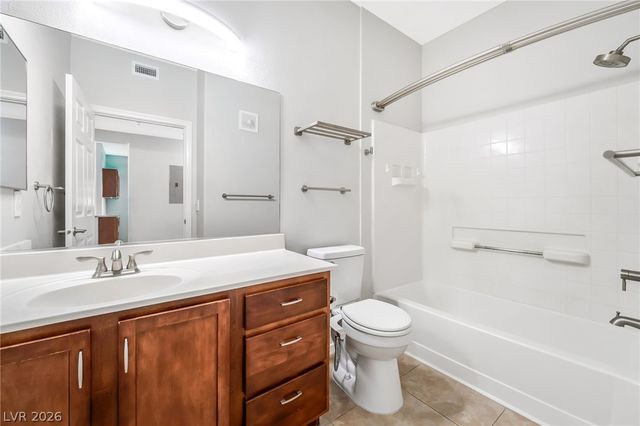 2291 West Horizon Ridge Parkway 6136, Henderson, NV 89052
