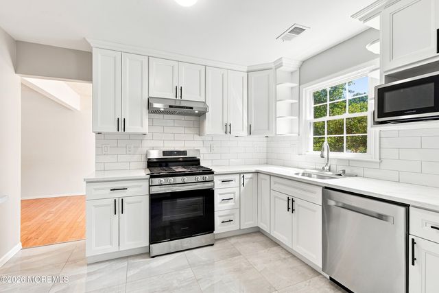 974 Columbus Drive, Brick, NJ 08724
