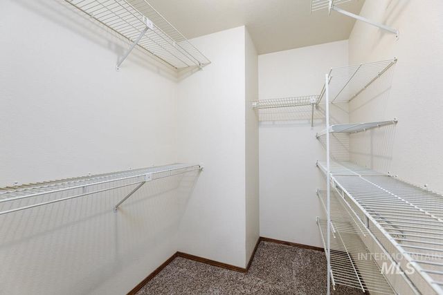 2631 N Aster Ave, Boise, ID 83704