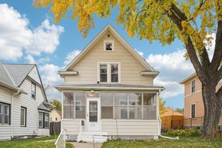 979 Hudson Road, Saint Paul, MN 55106