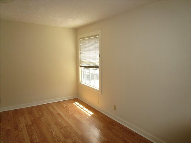 908 W 22nd ST E, Austin, TX 78705