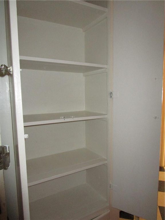 908 W 22nd ST E, Austin, TX 78705