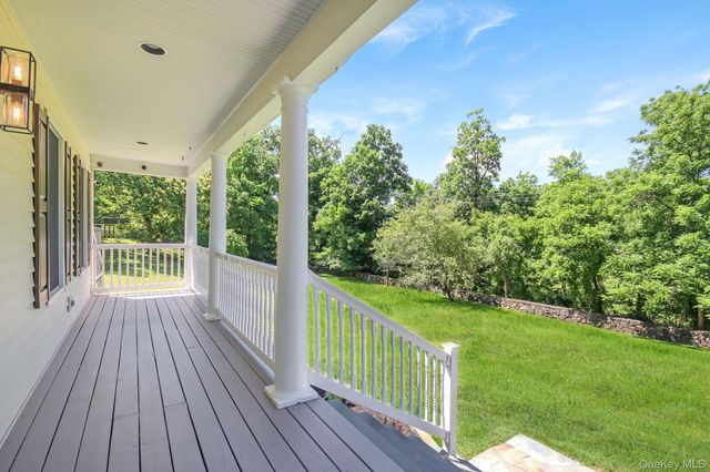 104 Mountain View Road, Cortlandt Manor, NY 10567