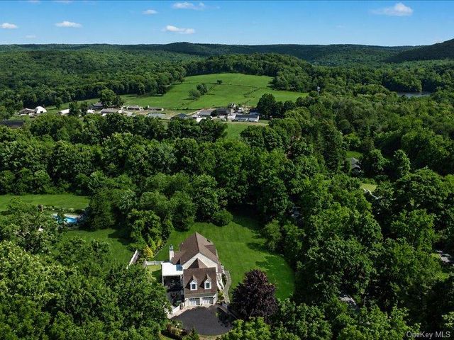 104 Mountain View Road, Cortlandt Manor, NY 10567