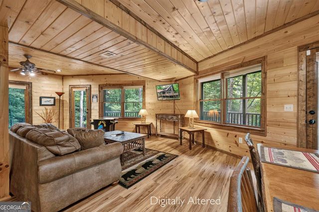 1934 Mountain Tops Road, Blue Ridge, GA 30513