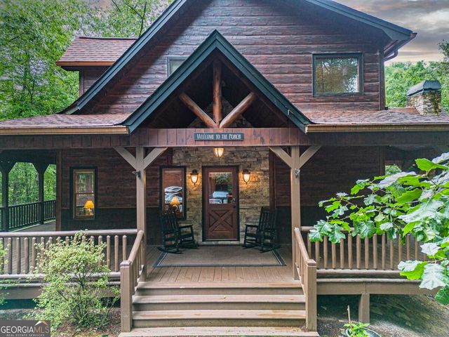 1934 Mountain Tops Road, Blue Ridge, GA 30513