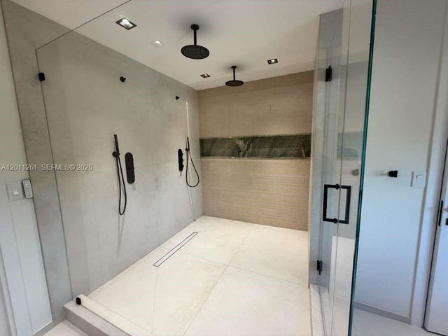 135 SW 29th Rd, Miami, FL 33129