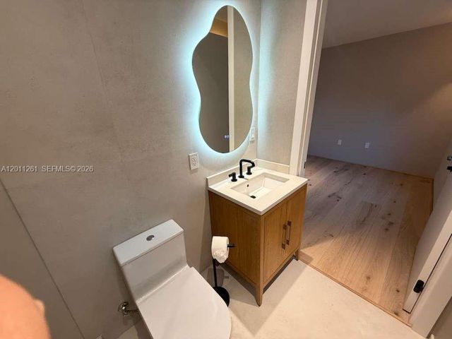 135 SW 29th Rd, Miami, FL 33129