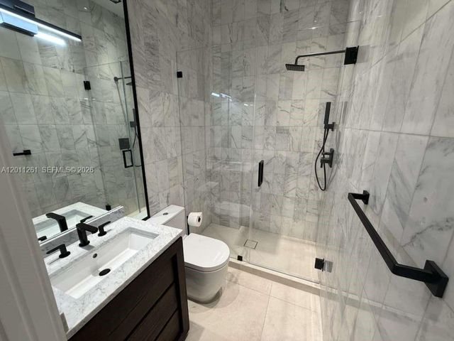 135 SW 29th Rd, Miami, FL 33129