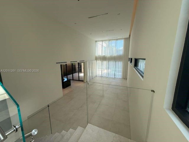 135 SW 29th Rd, Miami, FL 33129