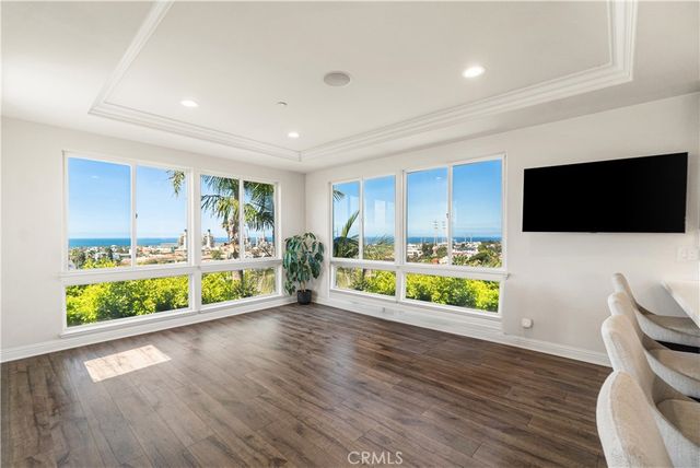 709 N. Lucia Ave B, Redondo Beach, CA 90277