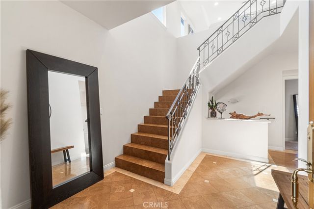 709 N. Lucia Ave B, Redondo Beach, CA 90277