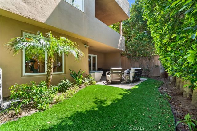 709 N. Lucia Ave B, Redondo Beach, CA 90277