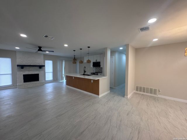 11410 Spring Rain, San Antonio, TX 78249