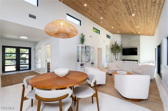 5801 Sanibel Captiva RD, Sanibel, FL 33957