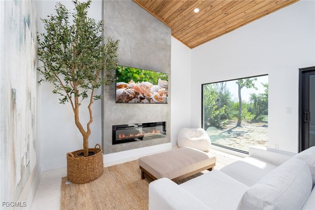 5801 Sanibel Captiva RD, Sanibel, FL 33957