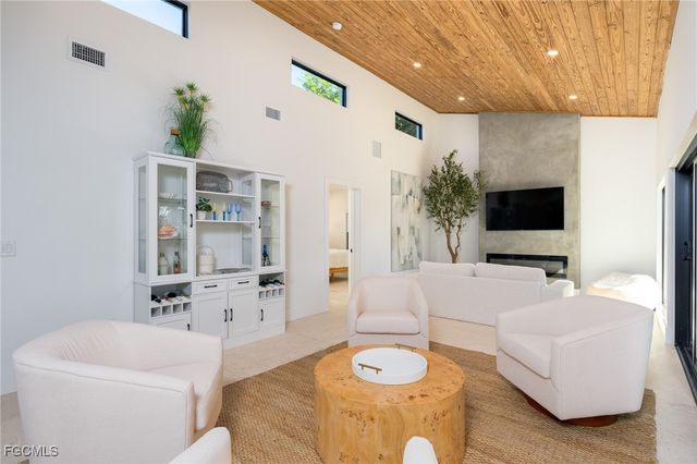 5801 Sanibel Captiva RD, Sanibel, FL 33957