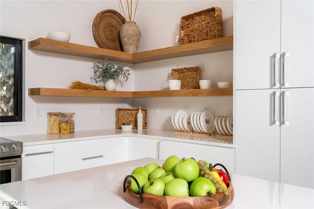 5801 Sanibel Captiva RD, Sanibel, FL 33957