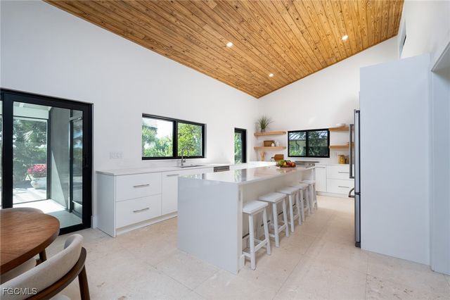 5801 Sanibel Captiva RD, Sanibel, FL 33957